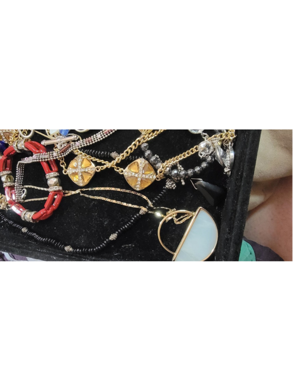 Vintage Statement Jewelry Lot Necklaces Bracelets Rings Mixed Designer Style Boh - Picture 3 of 11